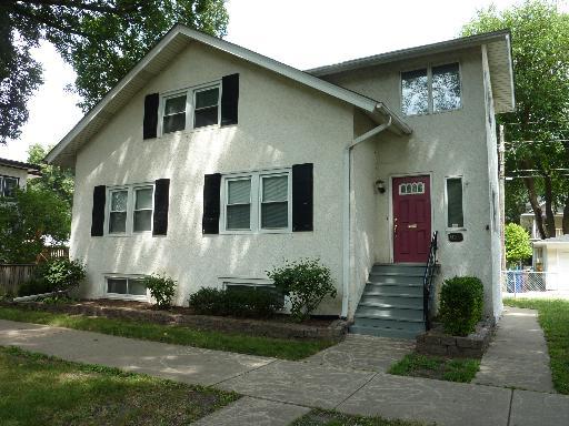 626 Home Ave., Oak Park, IL 60304
