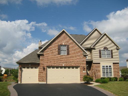 1021 Estancia Ln., Algonquin, IL 60102