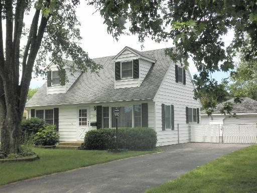 802 W Jones St., Plano, IL 60545