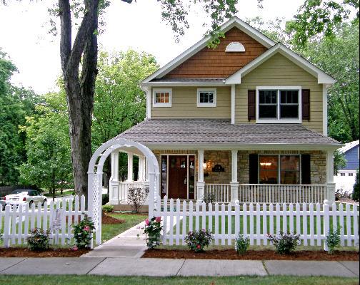 641 Kenilworth St., Glen Ellyn, IL 60137