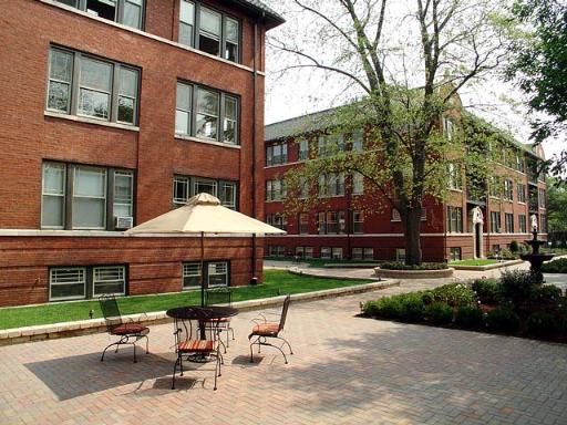 1370 W Wilson Ave. #GW, Chicago, IL 60640