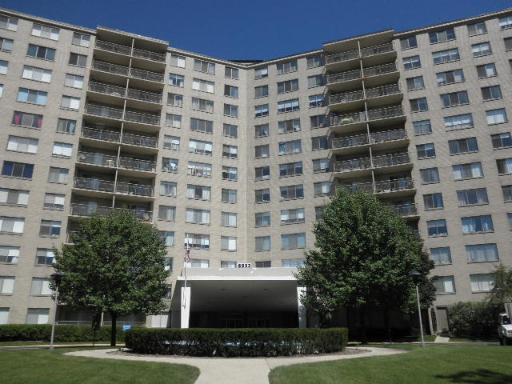 6933 N Kedzie Ave. #910, Chicago, IL 60645