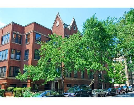 3556 N Pine Grove Ave. #1, Chicago, IL 60657