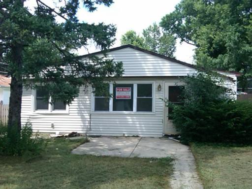1704 Van Buren Ave., Des Plaines, IL 60018