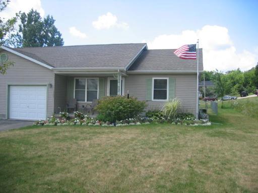 2123 Fox Chase Dr., Ottawa, IL 61350