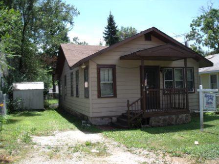 28269 W Hickory St., Wauconda, IL 60084