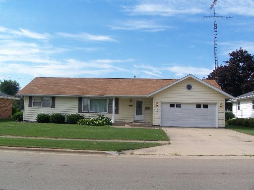 706 E Central St., Princeton, IL 61356