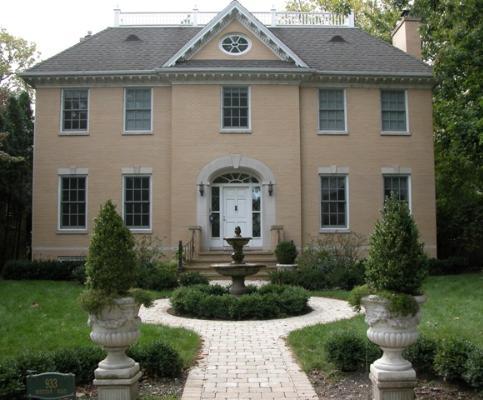 933 Sheridan Rd., Wilmette, IL 60091