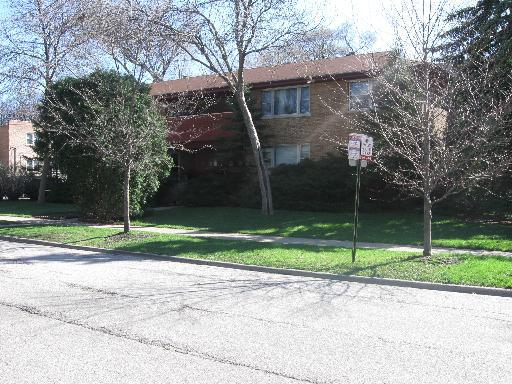 721 Dewey Ave., Evanston, IL 60202