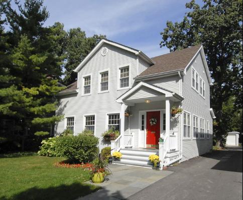 575 Orchard Ln., Winnetka, IL 60093