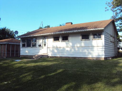 1105 Kenmore Ave., Aurora, IL 60505
