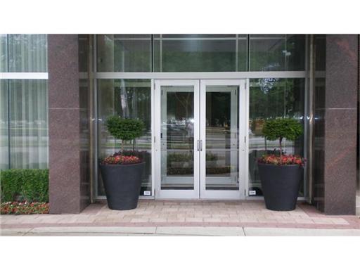 3470 N Lake Shore Dr. #9A, Chicago, IL 60657