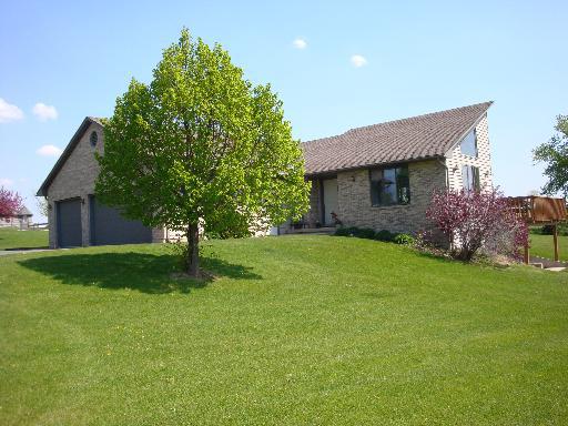 2883 4360th Rd., Sheridan, IL 60551