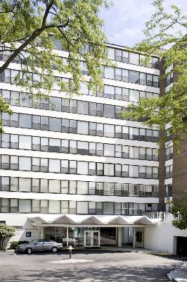 1616 Sheridan Rd. #1F, Wilmette, IL 60091