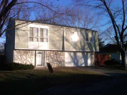 958 Shiloh Ct., Joliet, IL 60431