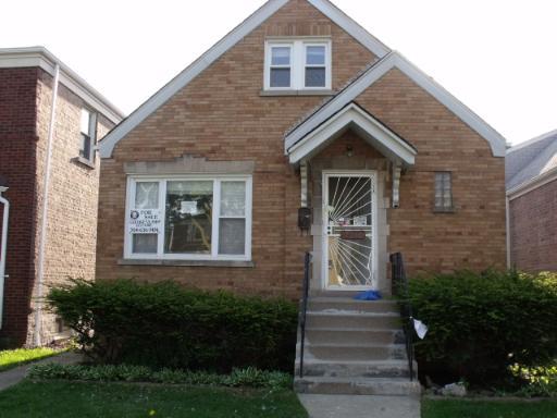 7246 S Whipple Ave., Chicago, IL 60629
