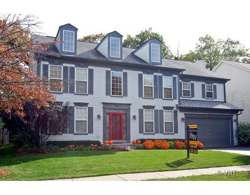 33883 N Wooded Glen Dr., Grayslake, IL 60030