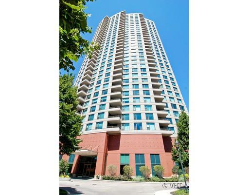 501 N Clinton St. #2102, Chicago, IL 60654