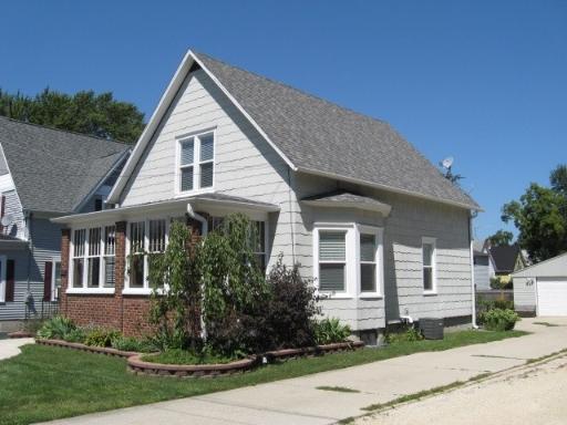 1113 Lewis St., Dekalb, IL 60115