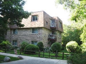 2619 W Agatite St. #3A, Chicago, IL 60625