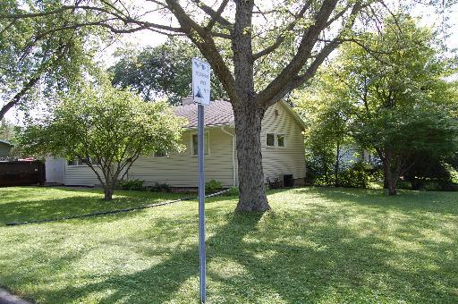 1066 Kenmore Ave., Aurora, IL 60505