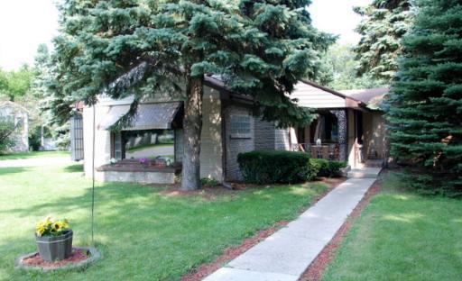 2301 Elizabeth Ave., Zion, IL 60099