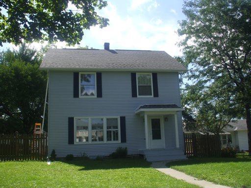 816 N. 6th St., Rochelle, IL 61068