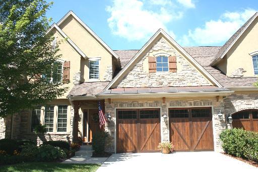 605 Bourbon Ln., Naperville, IL 60565