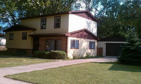 1412 Vassar Rd., Rockford, IL 61103