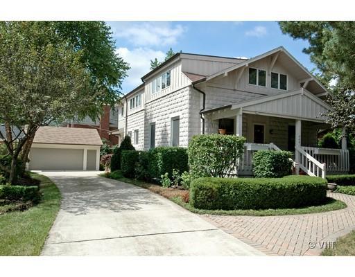 444 S Poplar Ave., Elmhurst, IL 60126