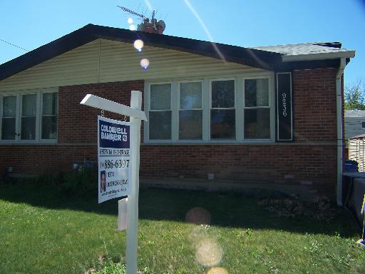 9236 Fern Ln., Des Plaines, IL 60016