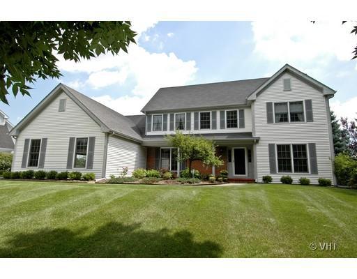 706 Bent Ridge Ln., Barrington, IL 60010
