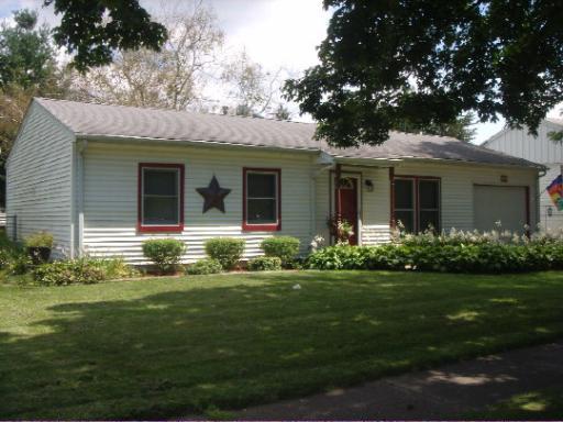 8321 Waterview Rd., Machesney Park, IL 61115