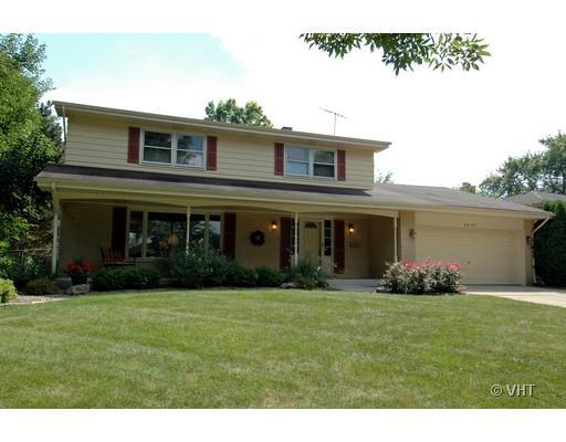 18W205 73rd St., Darien, IL 60561