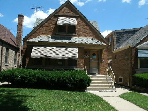7921 S Campbell Ave., Chicago, IL 60652