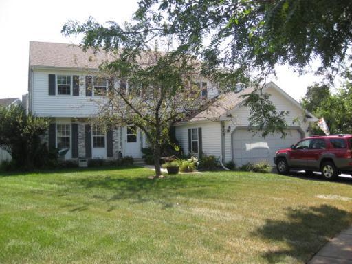 425 Edinburgh Ln., West Dundee, IL 60118