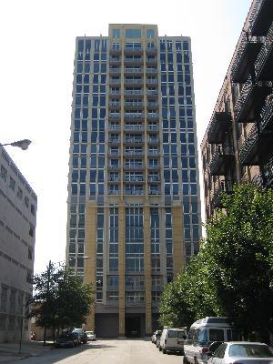 700 N Larrabee St. #809, Chicago, IL 60654
