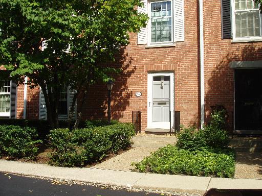 911 Westerfield Dr., Wilmette, IL 60091
