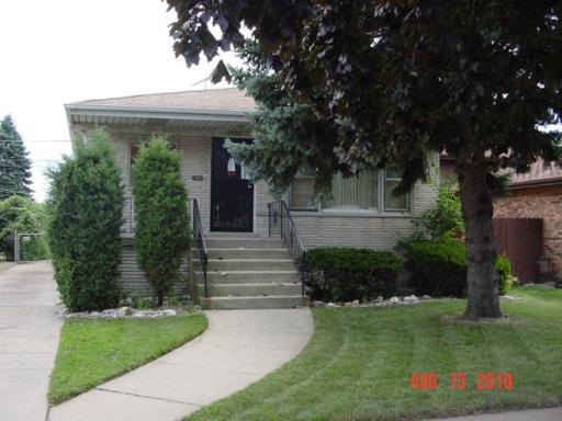 1321 Memorial Dr., Calumet City, IL 60409