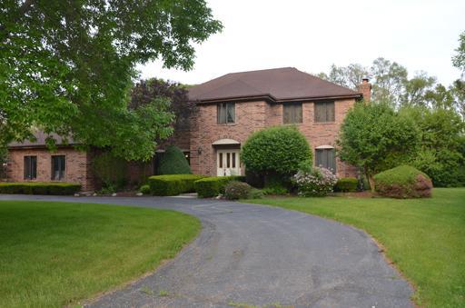 6622 Manor Dr., Burr Ridge, IL 60527