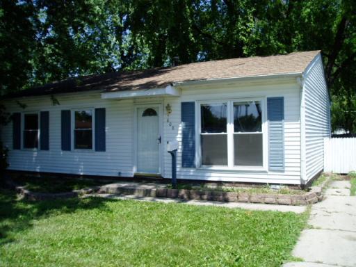 608 Avalon Ln., Romeoville, IL 60446