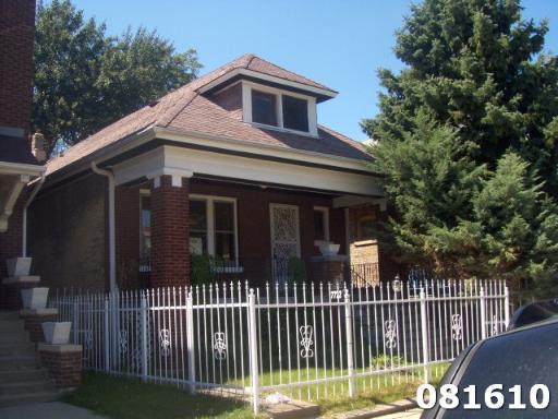 7722 S Aberdeen St., Chicago, IL 60620