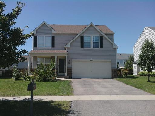 2201 Ashbrook Ln., Plainfield, IL 60586