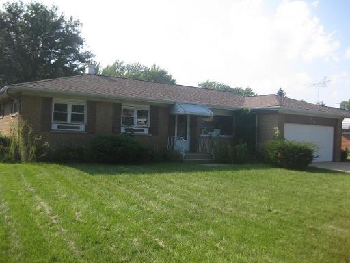 918 Anderson Ter., Des Plaines, IL 60016