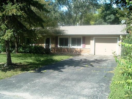 513 Bernyce, Lake In The Hills, IL 60156