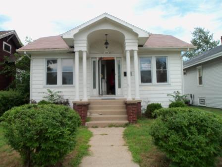 132 Mason St., Calumet City, IL 60409