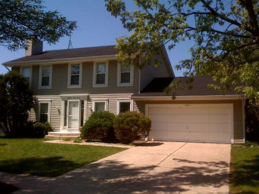 1447 Sunnybrook Dr., Naperville, IL 60540