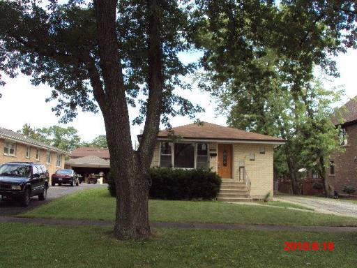 423 Sunnyside Ave., Itasca, IL 60143