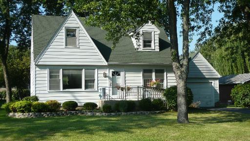 1S472 Leahy Rd., Oak Brook Terrace, IL 60181