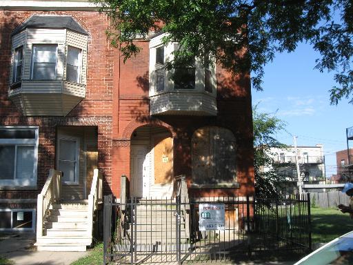 4322 S Saint Lawrence Ave., Chicago, IL 60653